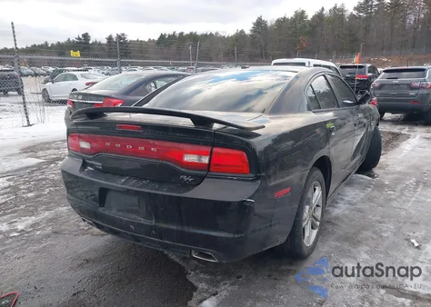 2013 Dodge Charger R/T Plus z USA, uszkodzony, nr VIN 2C3CDXDT7DH602088